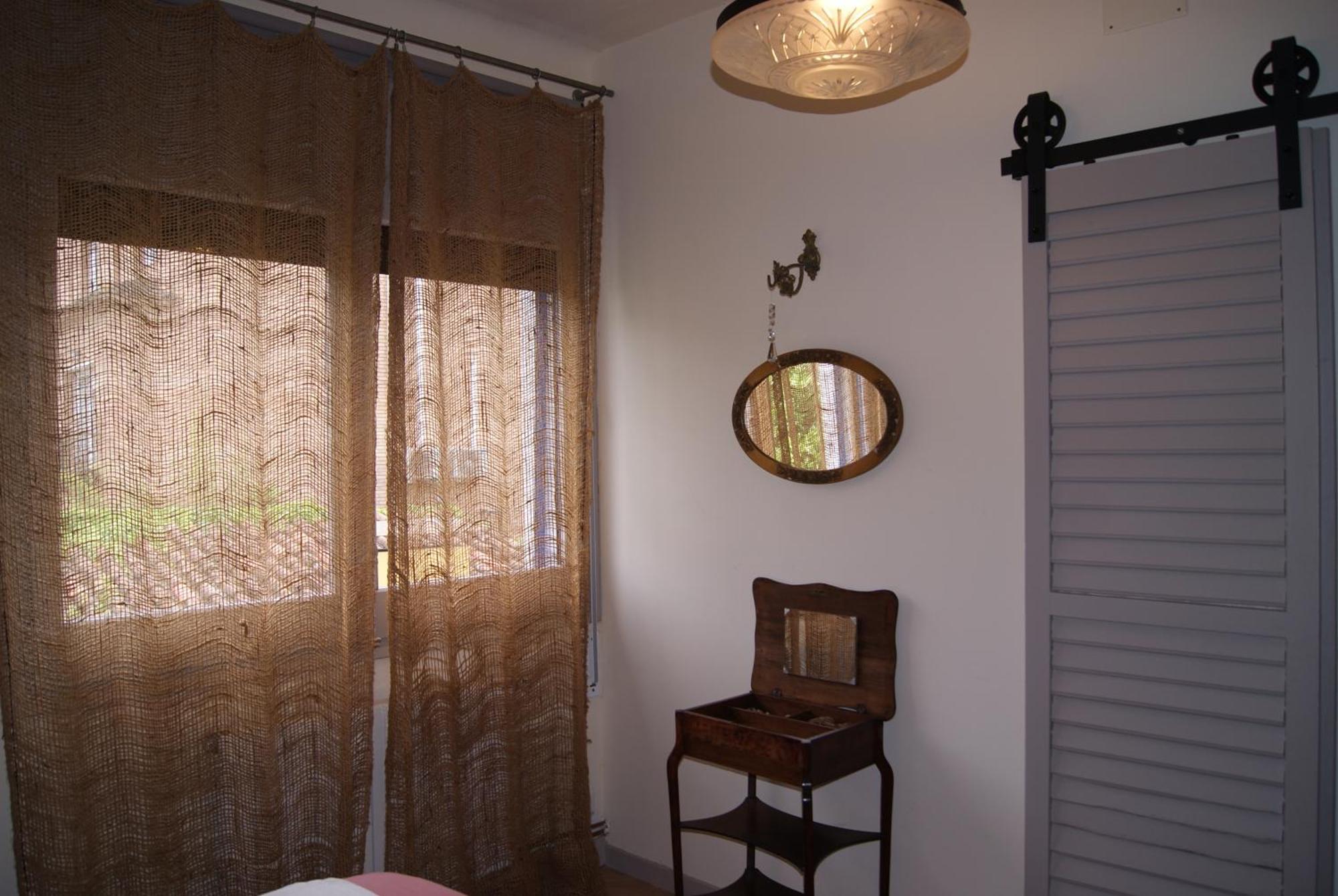 בניולס Apartamento Con Encanto L'Estany 2 מראה חיצוני תמונה