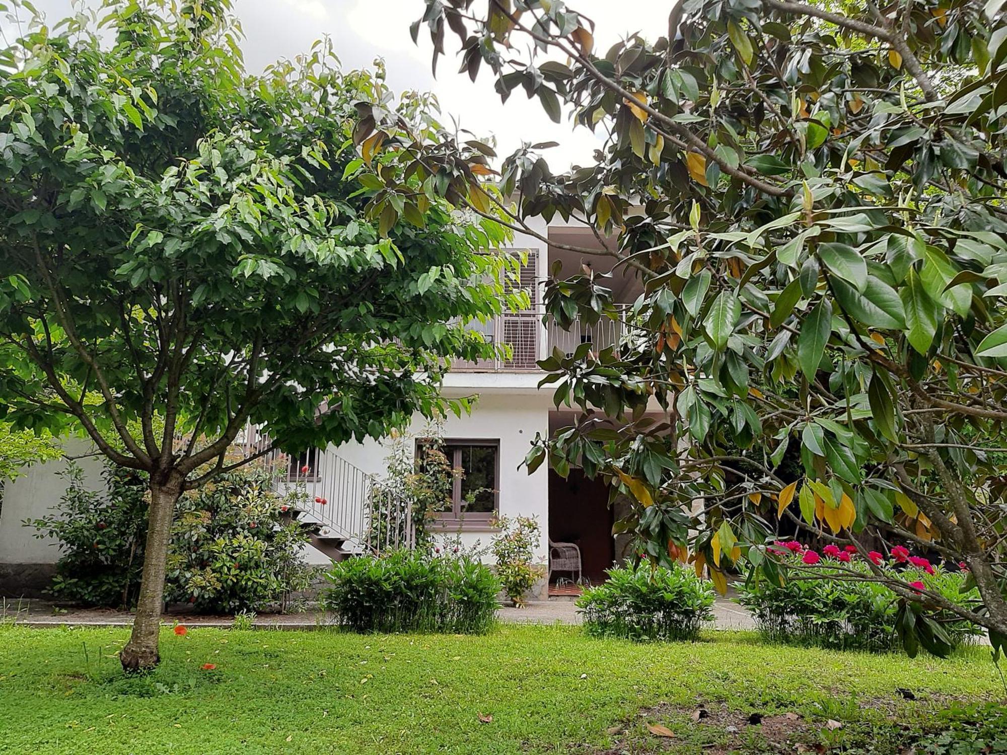 בניולס Apartamento Con Encanto L'Estany 2 מראה חיצוני תמונה